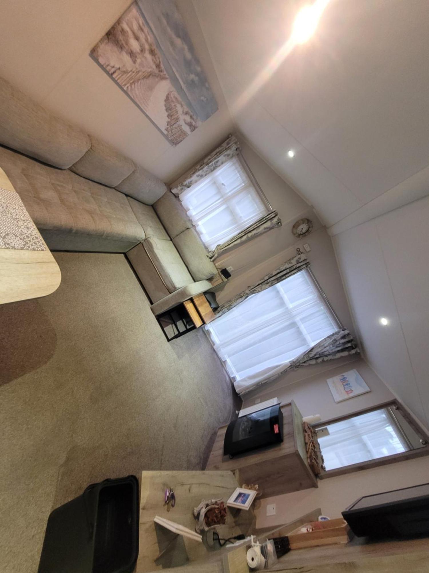 A22 Unity Beach Holiday Resort Unity Brean Sleeps 8 People 3 Bedrooms 1 Pet Stays Free Berrow Exterior foto
