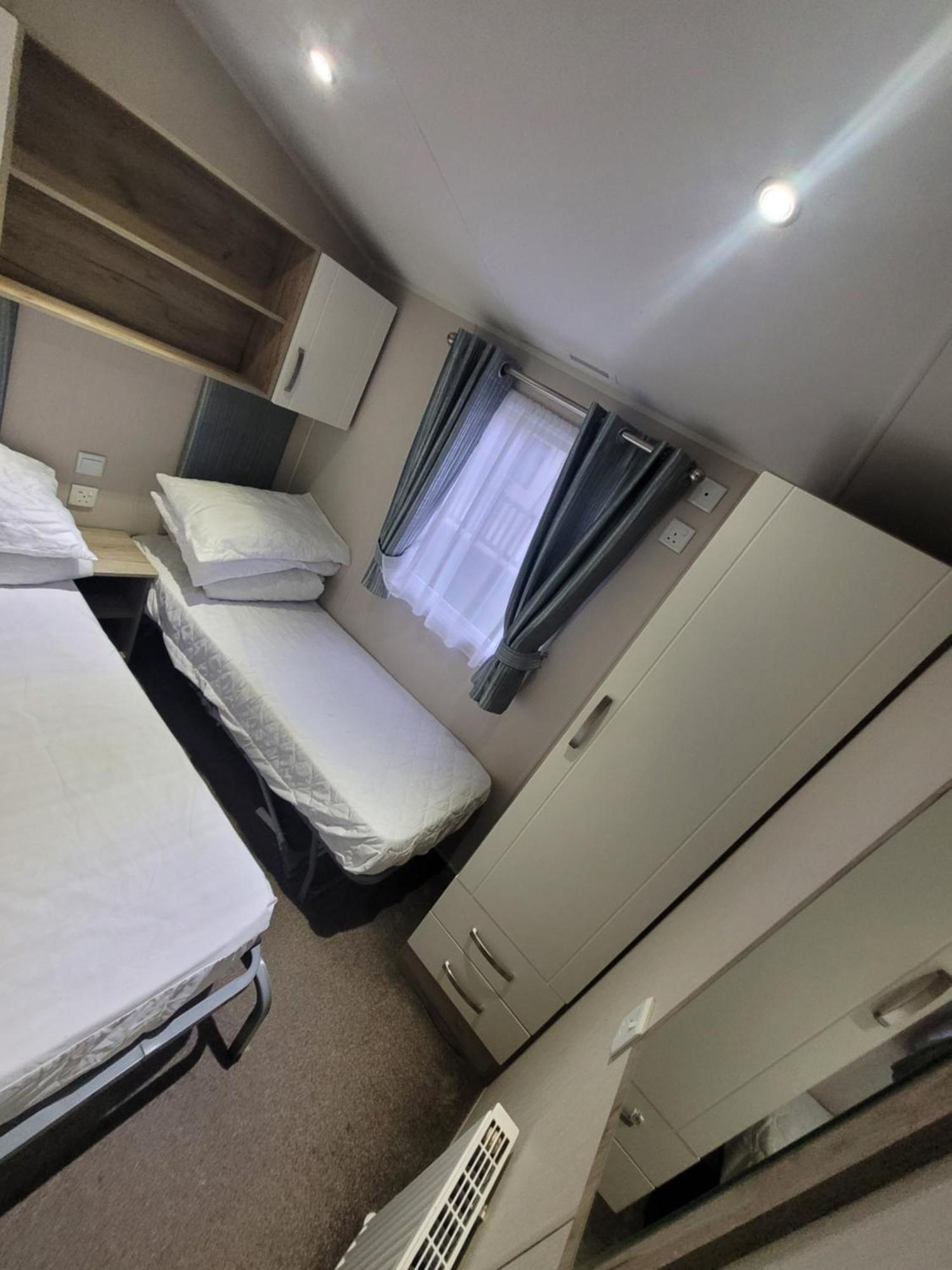 A22 Unity Beach Holiday Resort Unity Brean Sleeps 8 People 3 Bedrooms 1 Pet Stays Free Berrow Exterior foto
